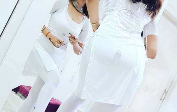 Call Girls In DLF Cyber City 8448334181 Escorts ServiCe In Delhi Ncr