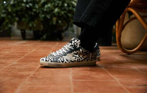 Golden Goose Sale through the experiences